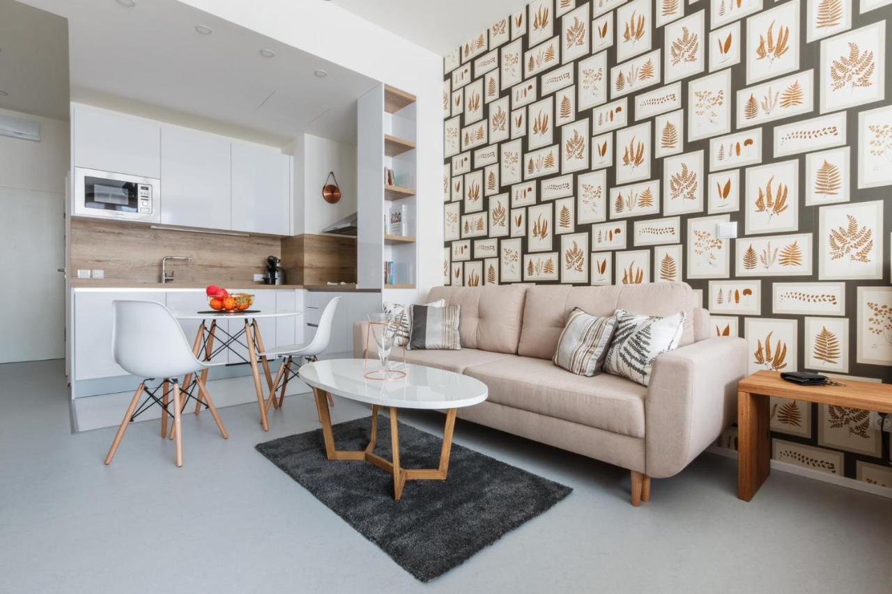 Designer Studio In New Town By Prague Days Apartment Exterior photo